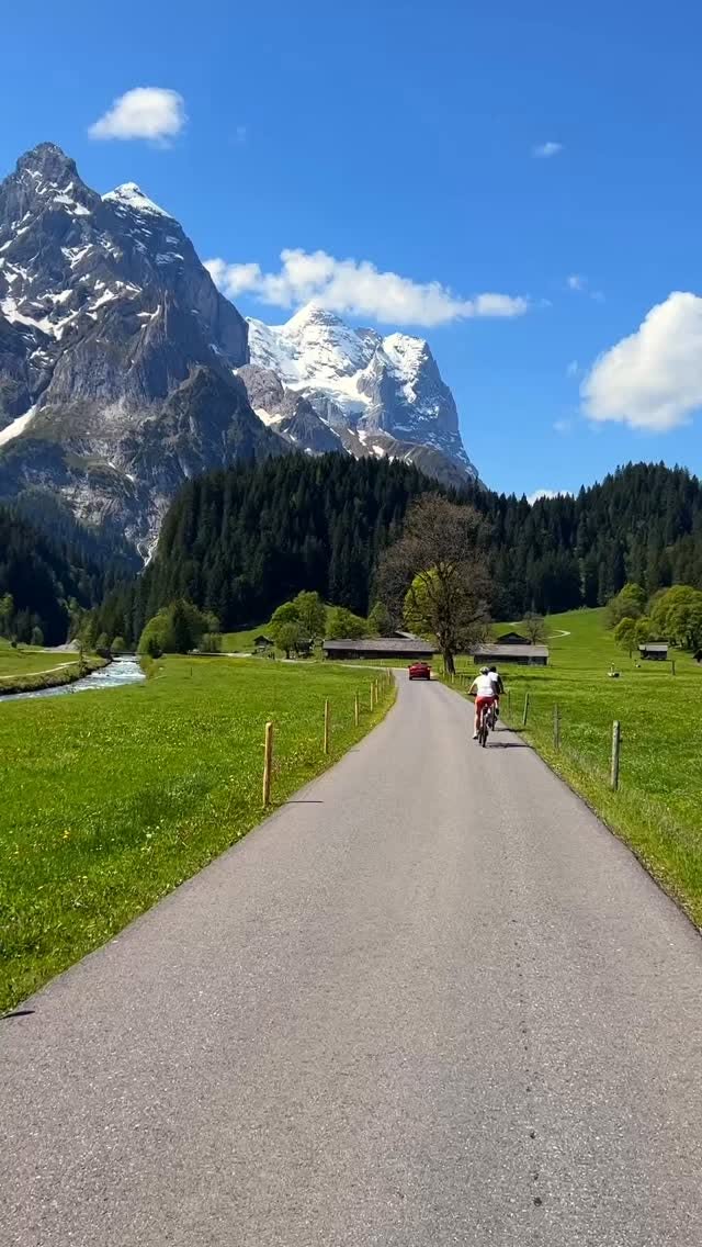 Rosenlaui Glacier Gorge: A Swiss Alpine Wonder