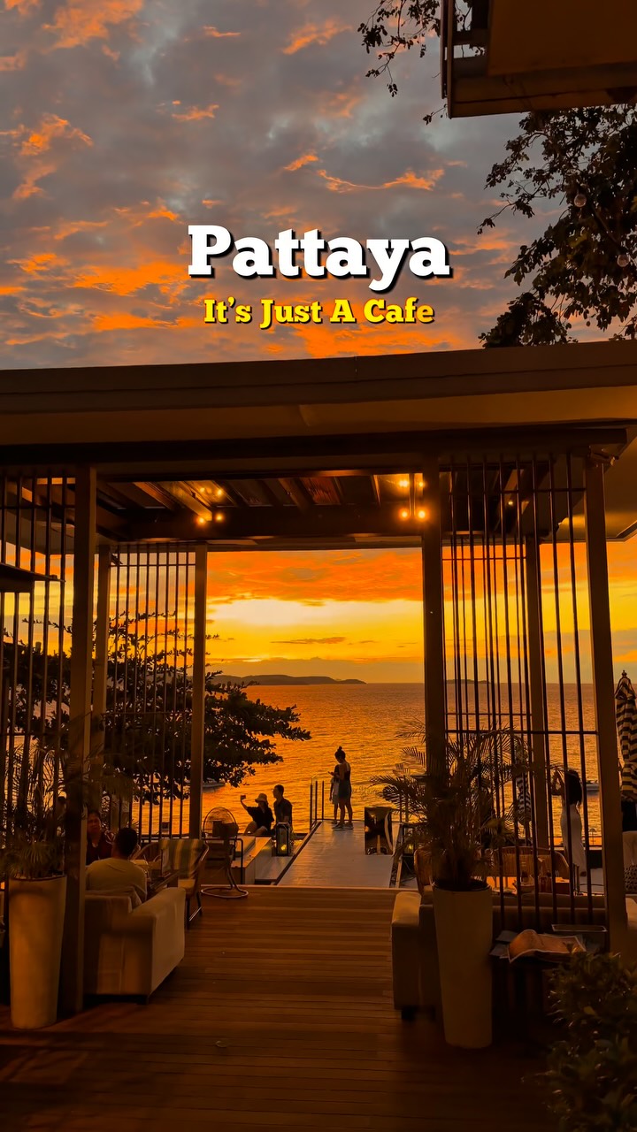 Pattaya's Most Beautiful Beachfront Cafe