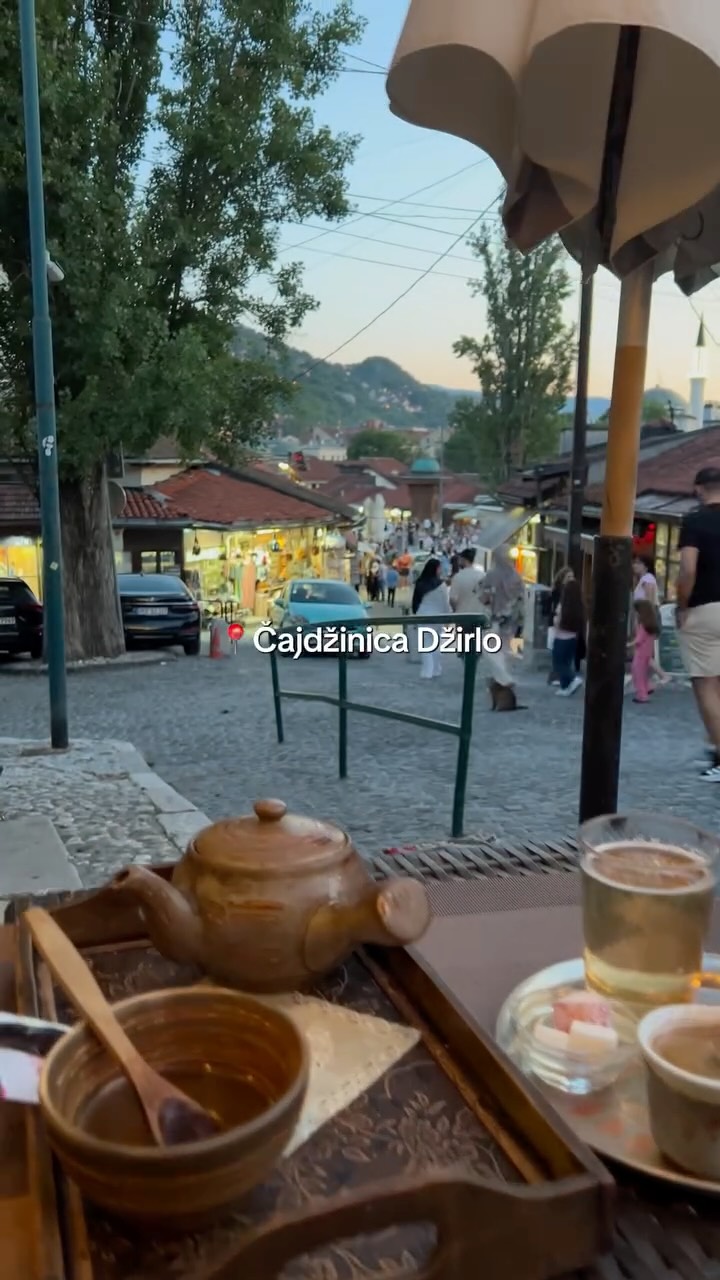 Teahouse Džirlo Serene Escape