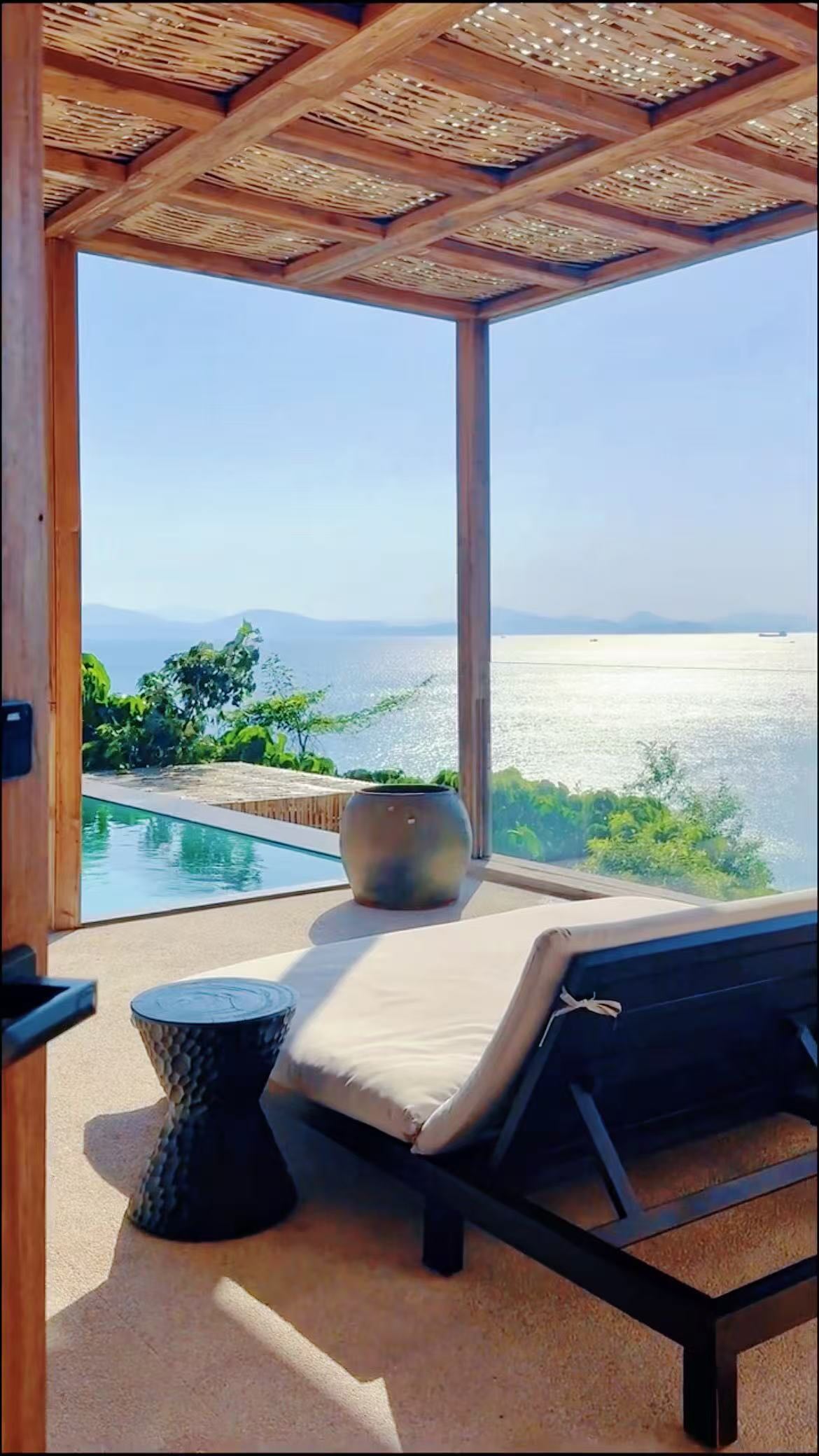 Shenzhen Resort Offers Bali-Like Beachfront Escape