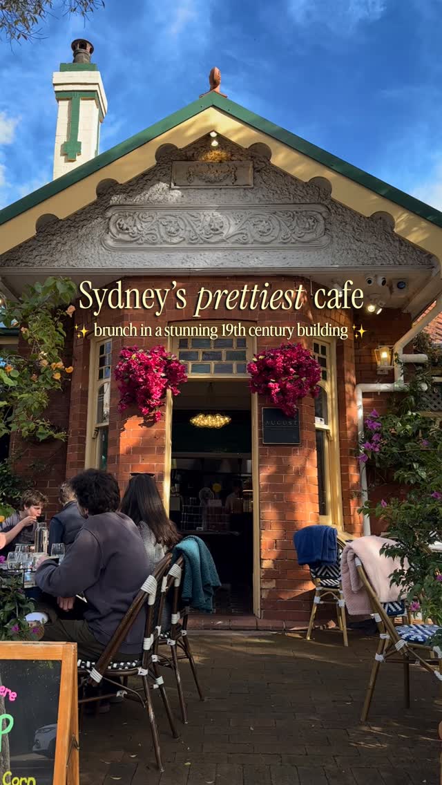 Mosman Cafe In Historic 19th-Century Building