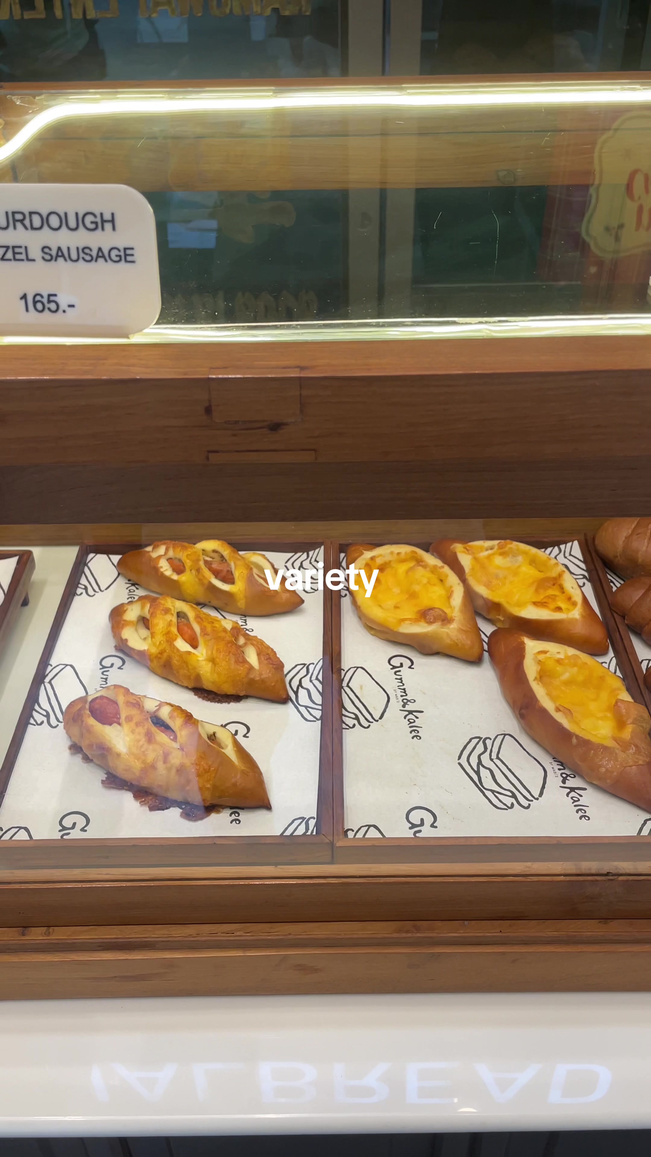 Songwat Road Cafes and Shops