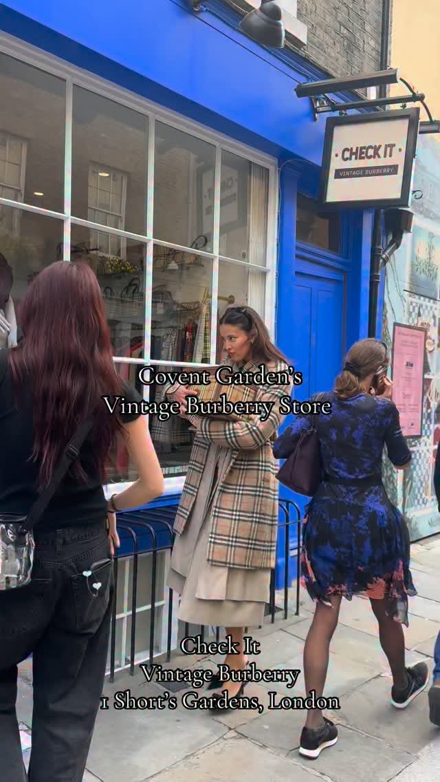 Vintage Burberry Spots in London and Paris