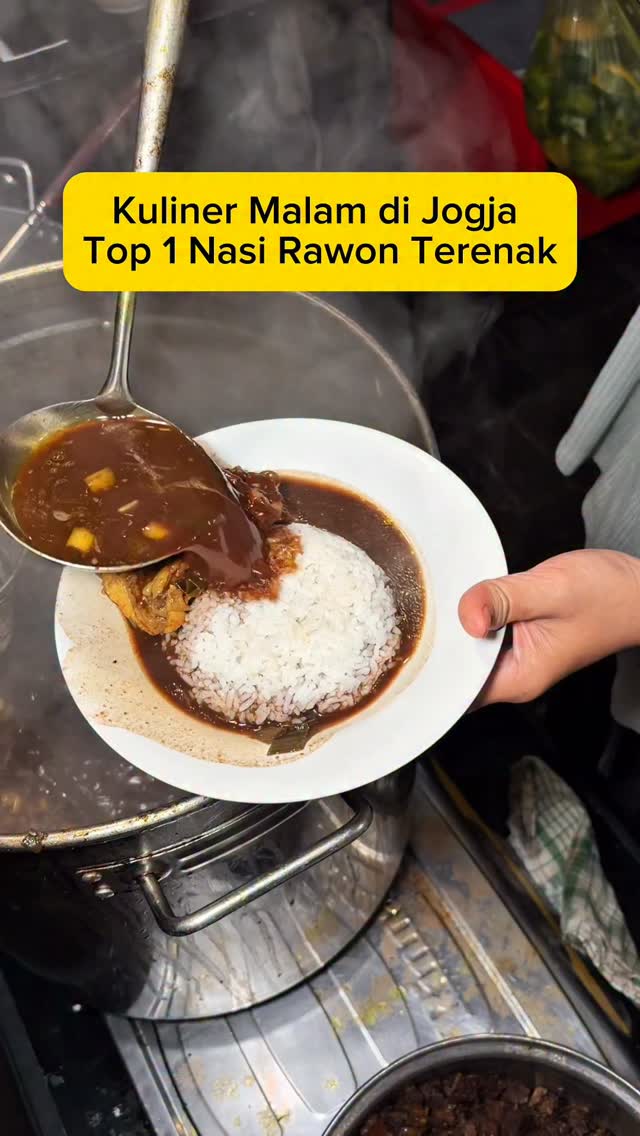 Best Rawon In Jogja At Kedai Rawon Bergelora