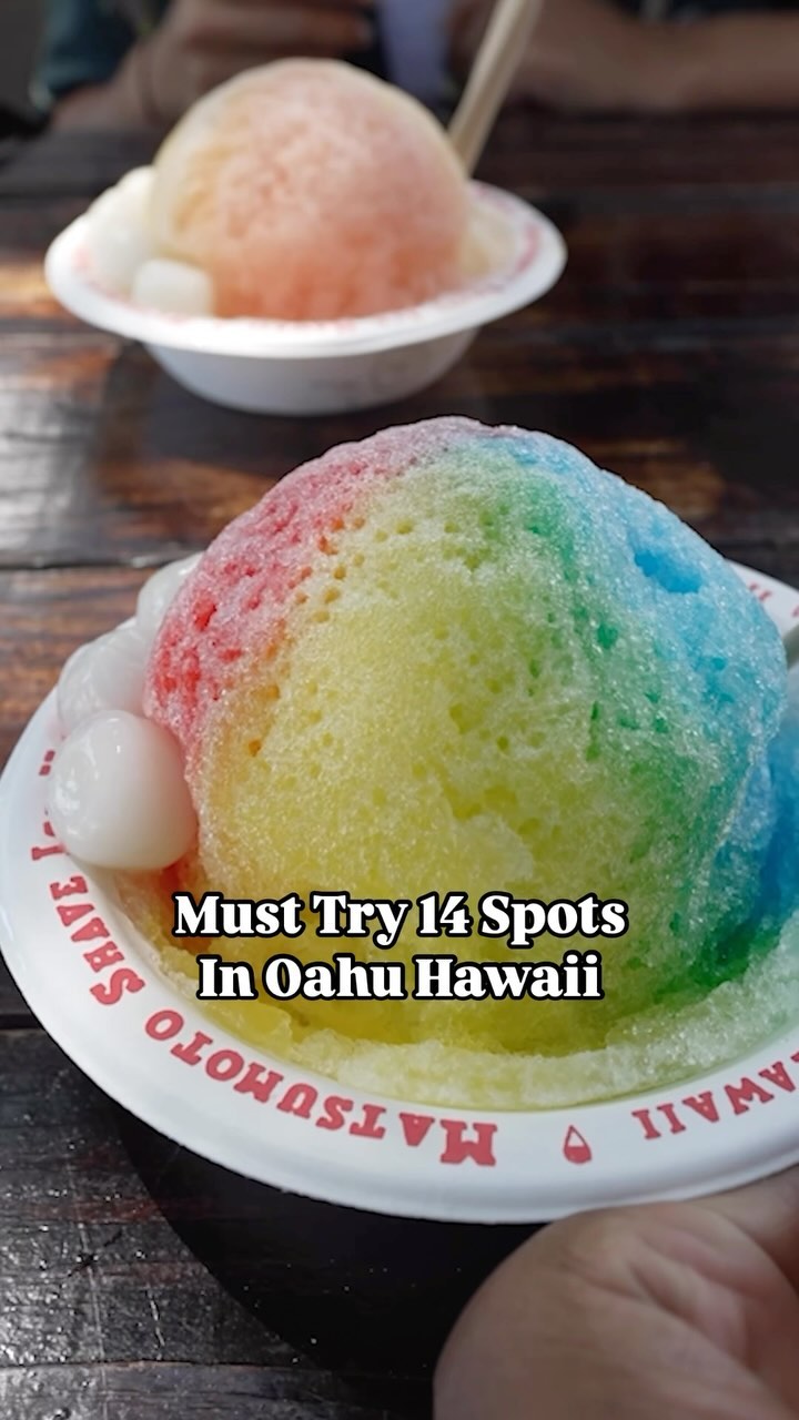 Hawaiian Eats: Seafood, Sweets, and Local Favorites