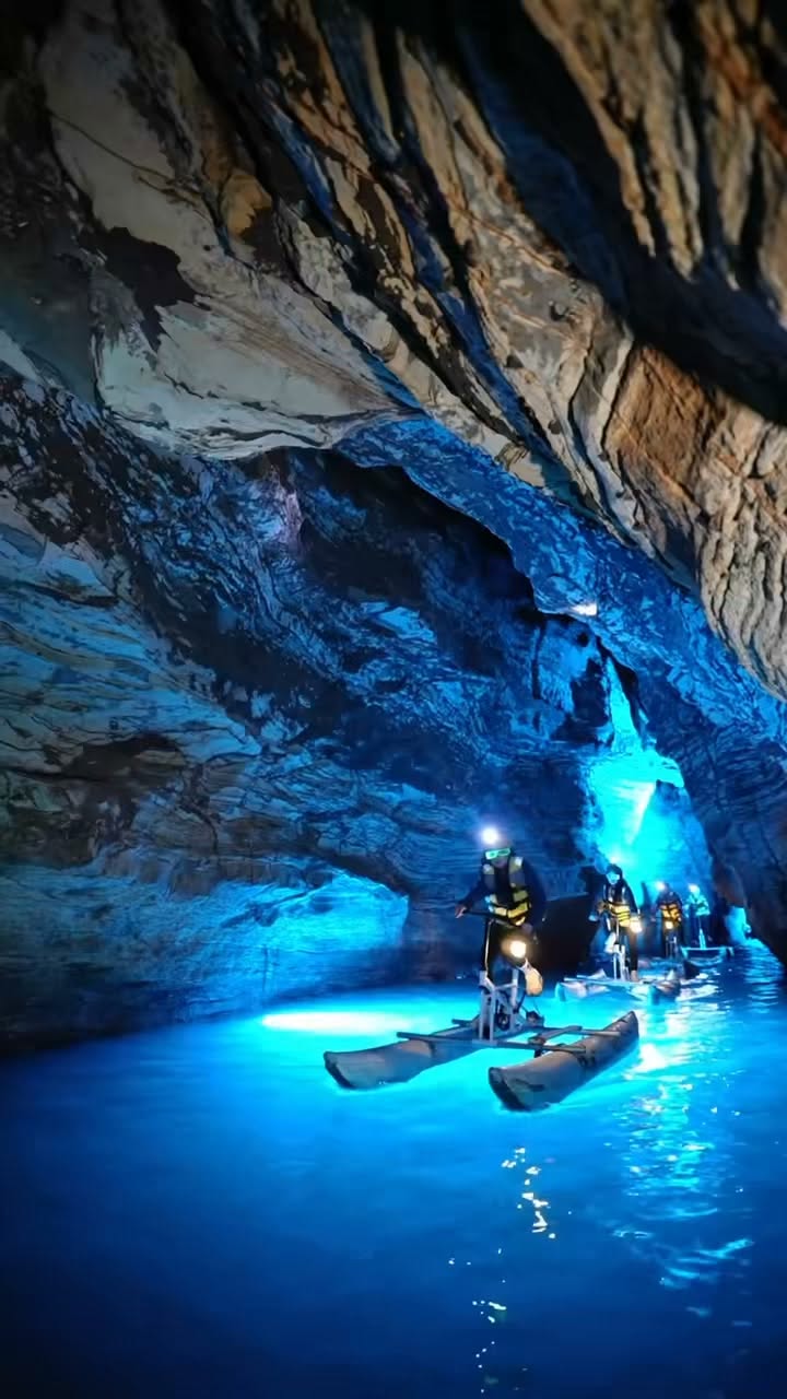 8 Places in China