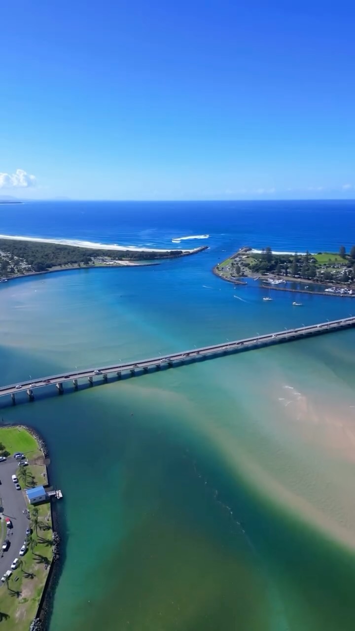 Barrington Coast Road Trip's Natural Wonders