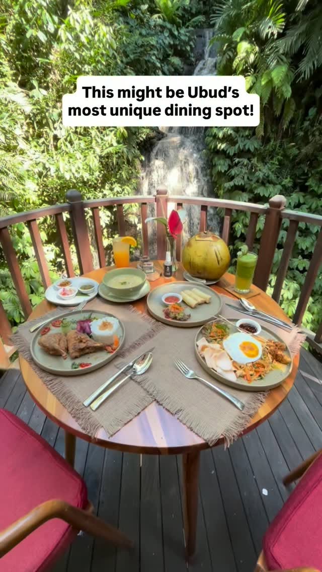 Jungle Waterfall Dining at Kayon Resort