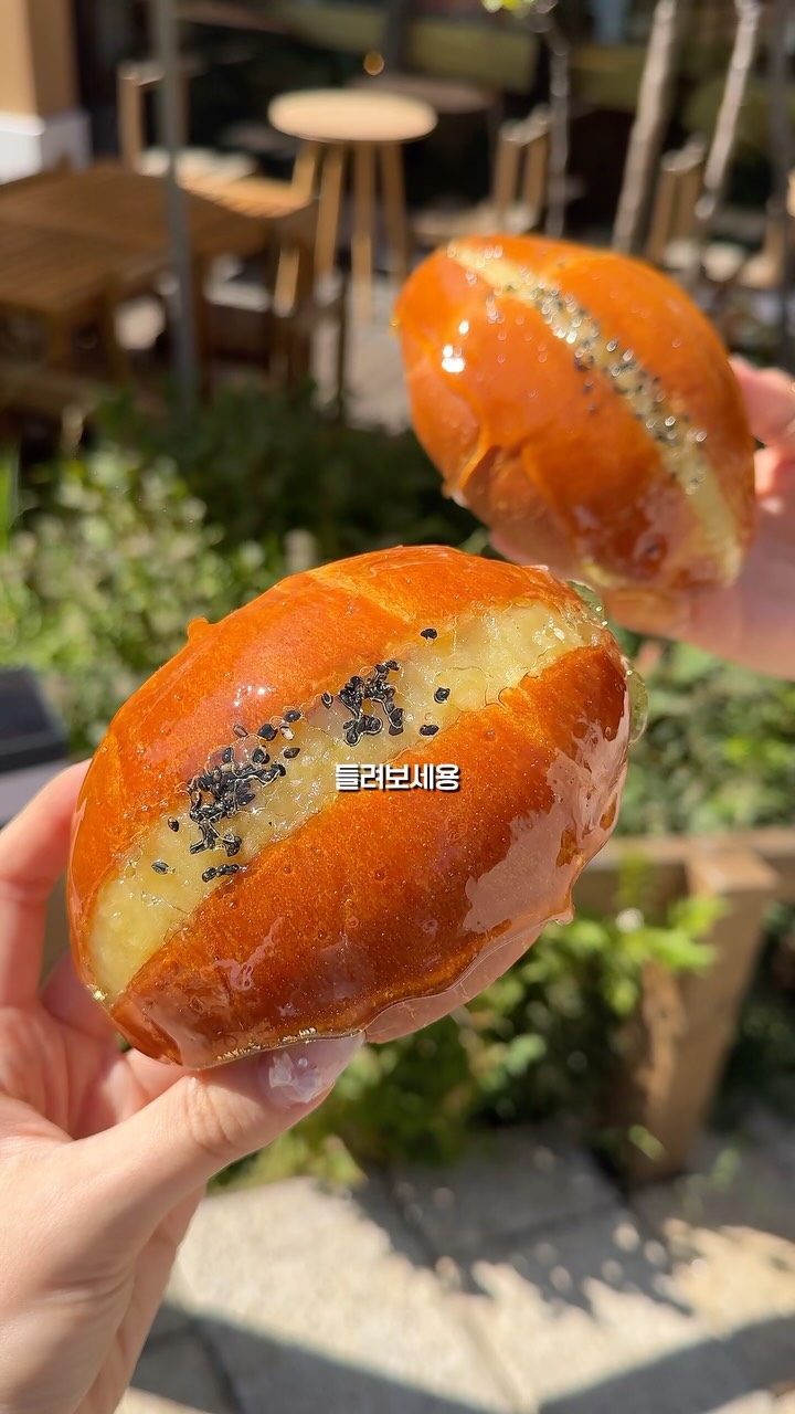 Affordable Salt Bread Bakery in Seongsu