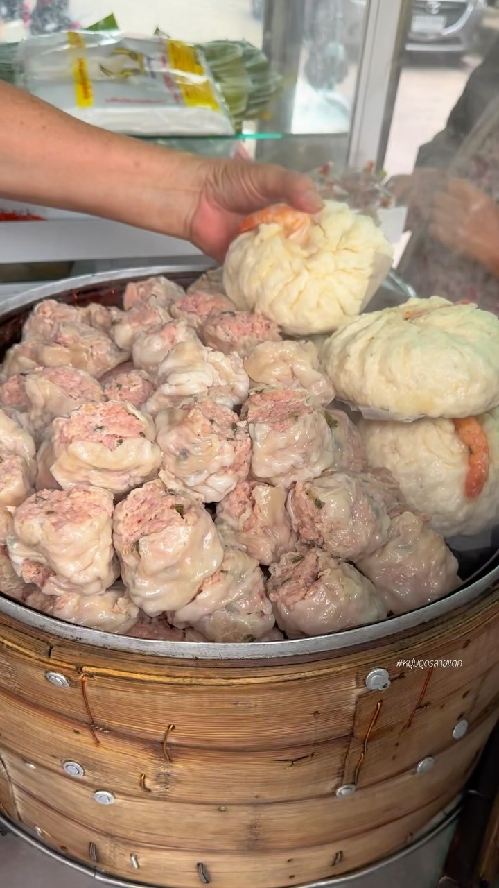 Udon Thani's Giant Dim Sum and Noodle Soup