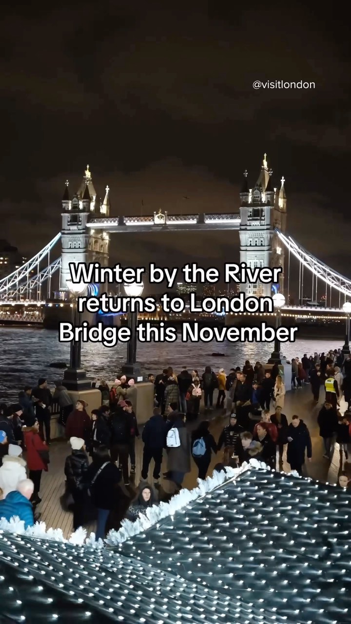 Festive London Markets Near Tower and London Bridges