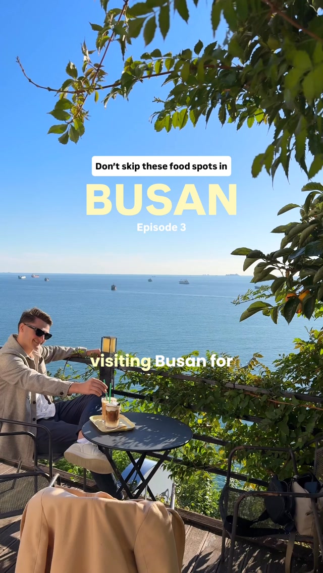 Busan Food Tour: Markets, Cafes, and Eateries
