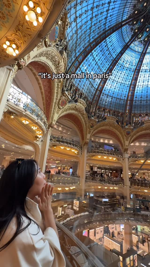Paris Department Store Boasts Stunning Glass Dome