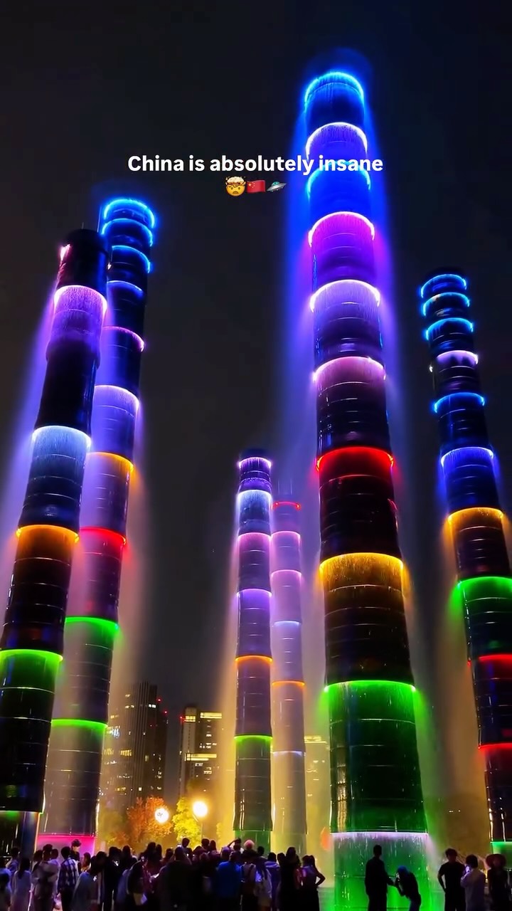 Giant Bamboo Fountain Illuminates Chengdu Nights