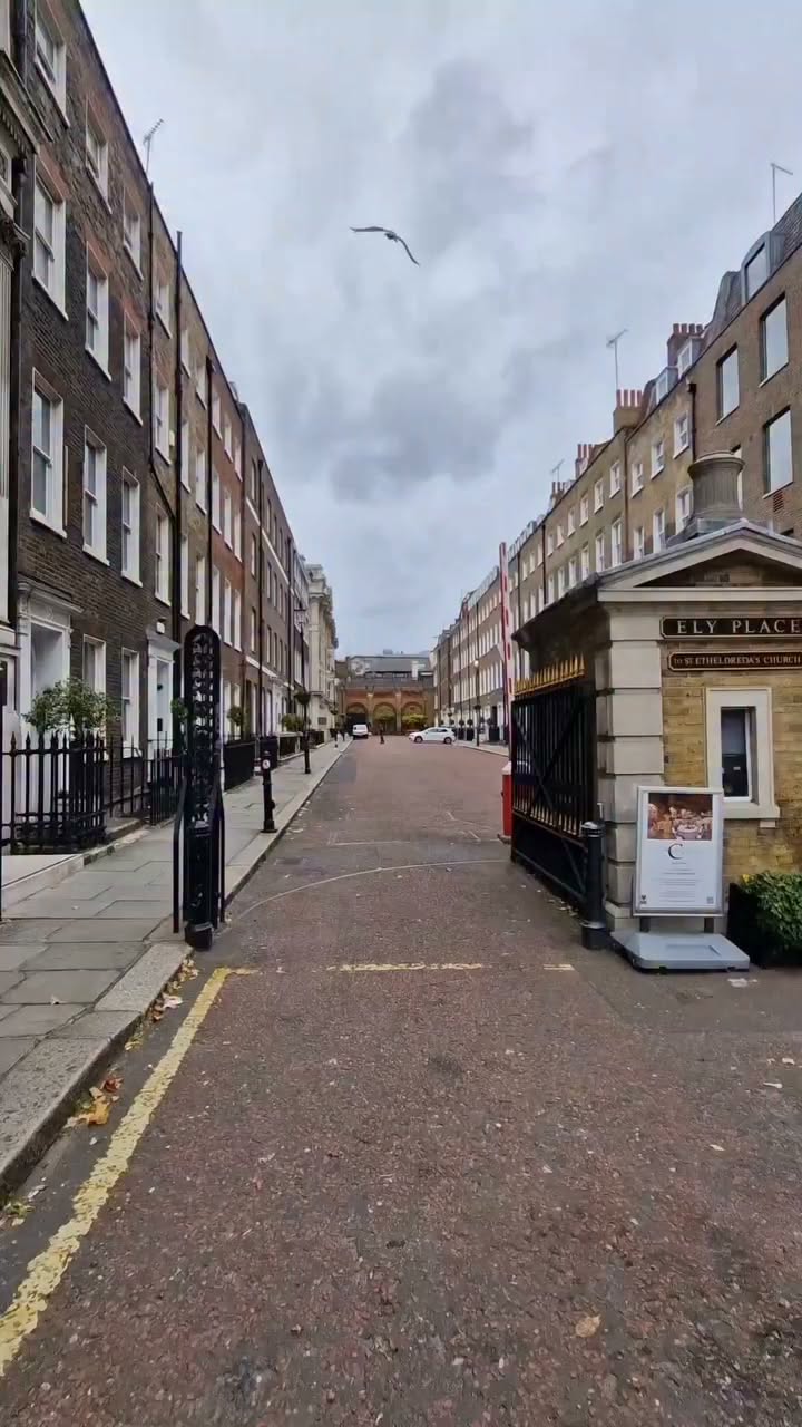 Hidden London Locations: Ely Place & Holborn