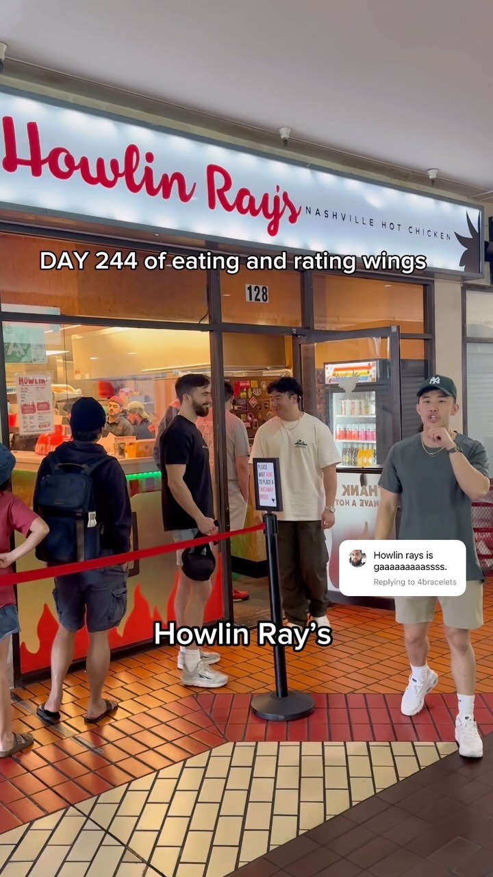 Howlin' Ray's Famous Hot Chicken in Chinatown