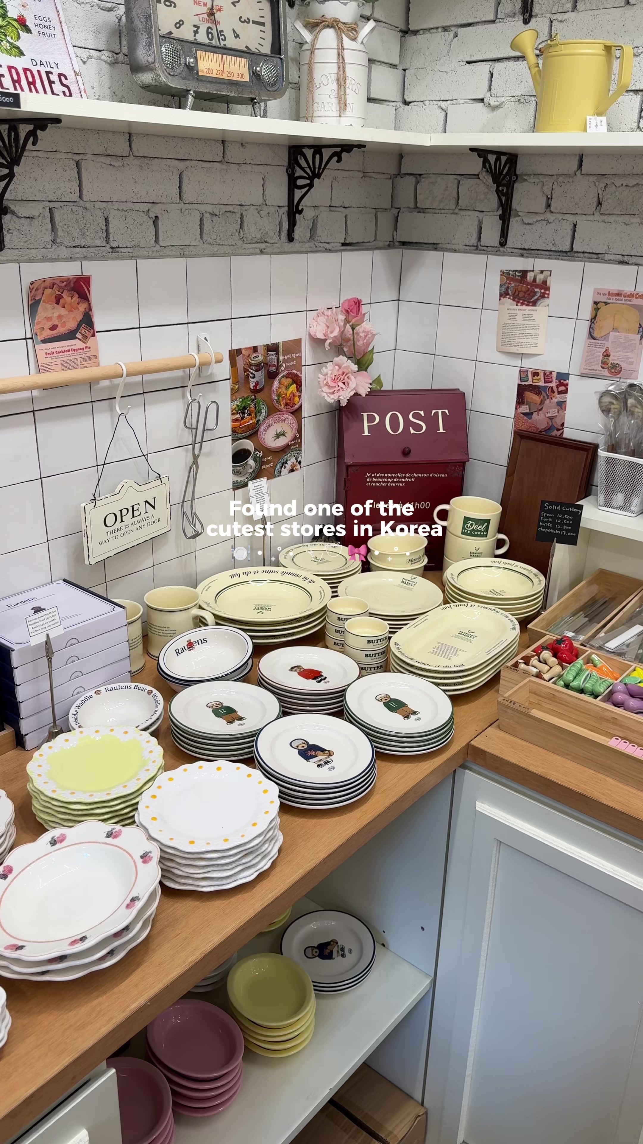 Cute Tableware Store in South Korea