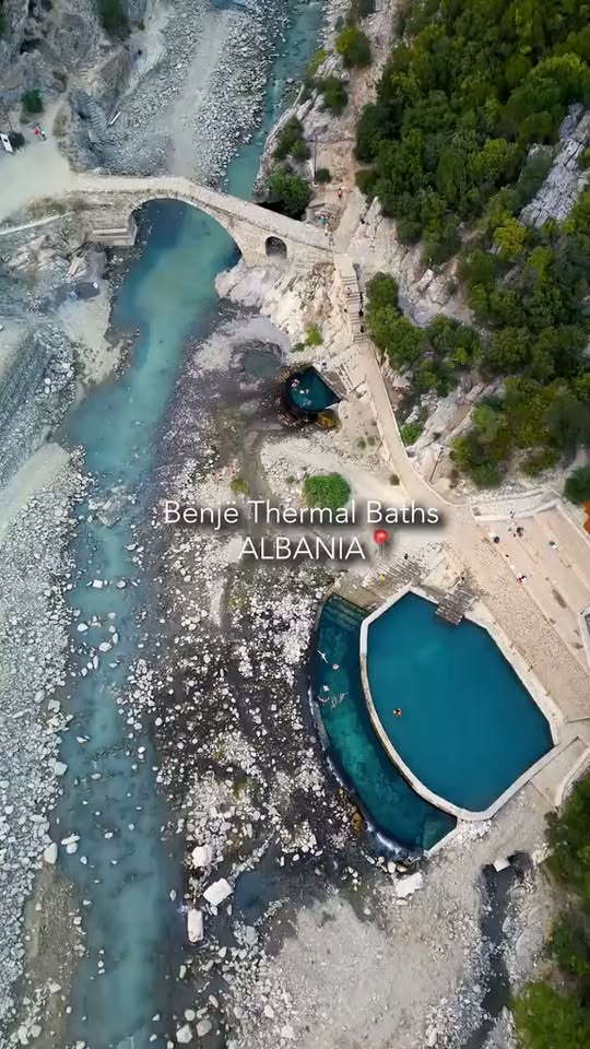 Llixhat e Bënjës Natural Baths
