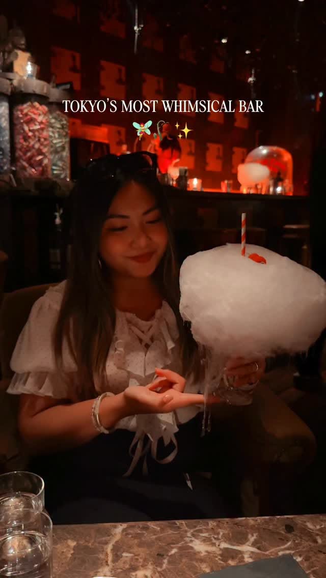 Tokyo Bar Serves Whimsical Cotton Candy Drinks
