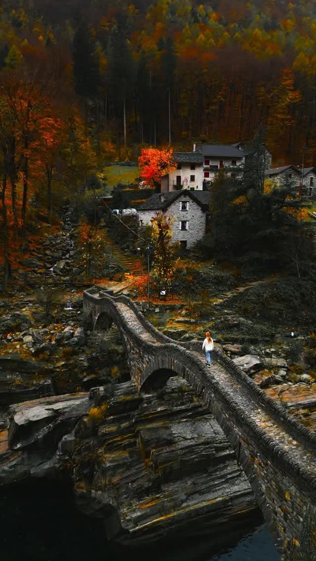 Valle Verzasca's Autumn Scenery