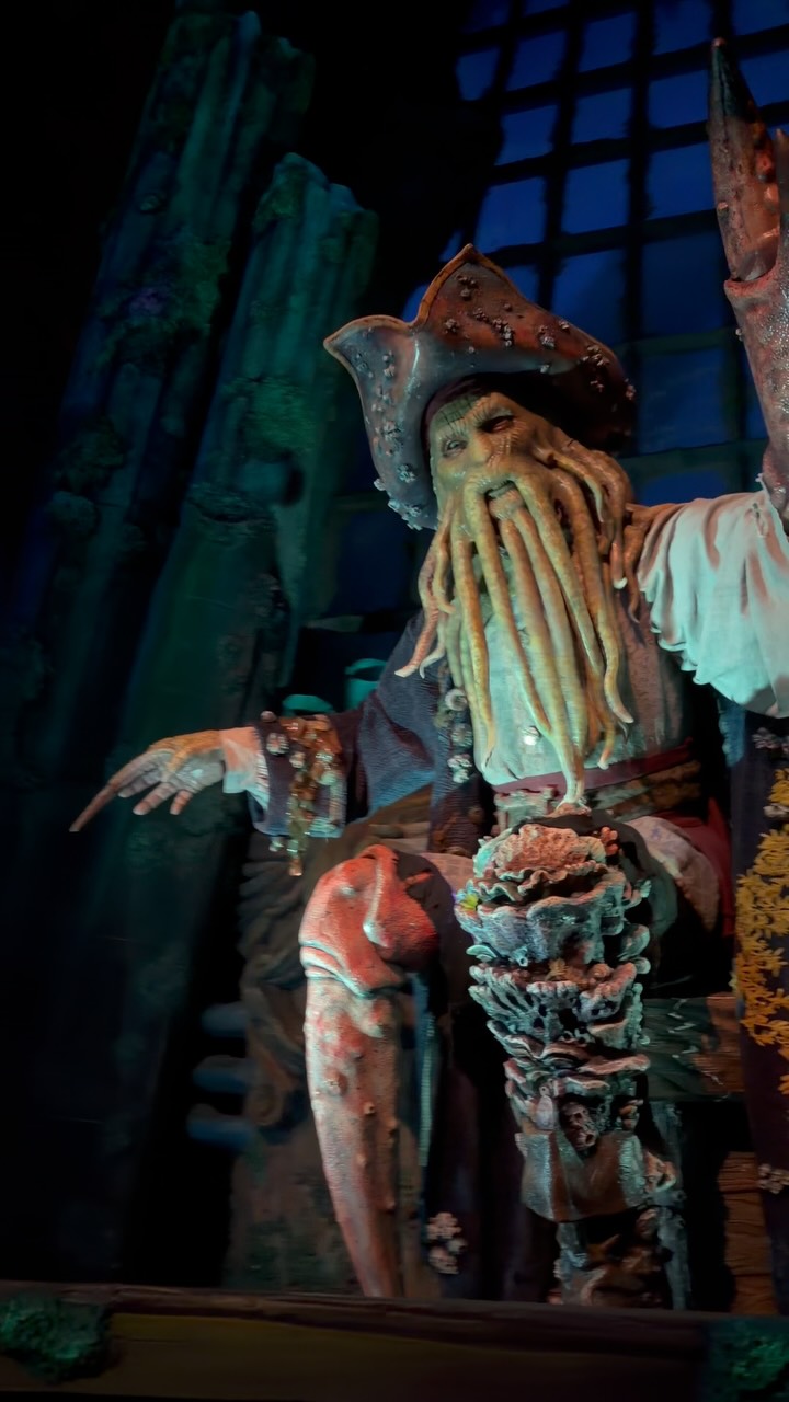 Shanghai Disneyland's Pirate Ride Masterpiece