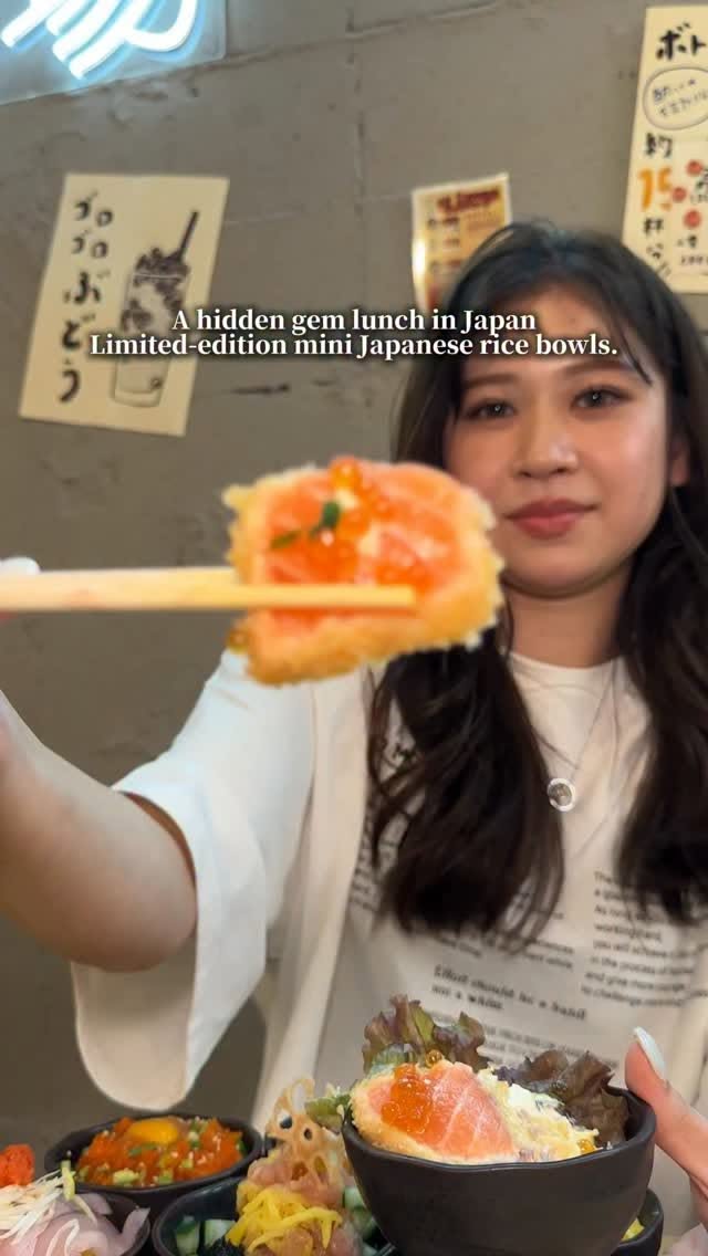 Osaka Restaurant Offers Six Mini Rice Bowls
