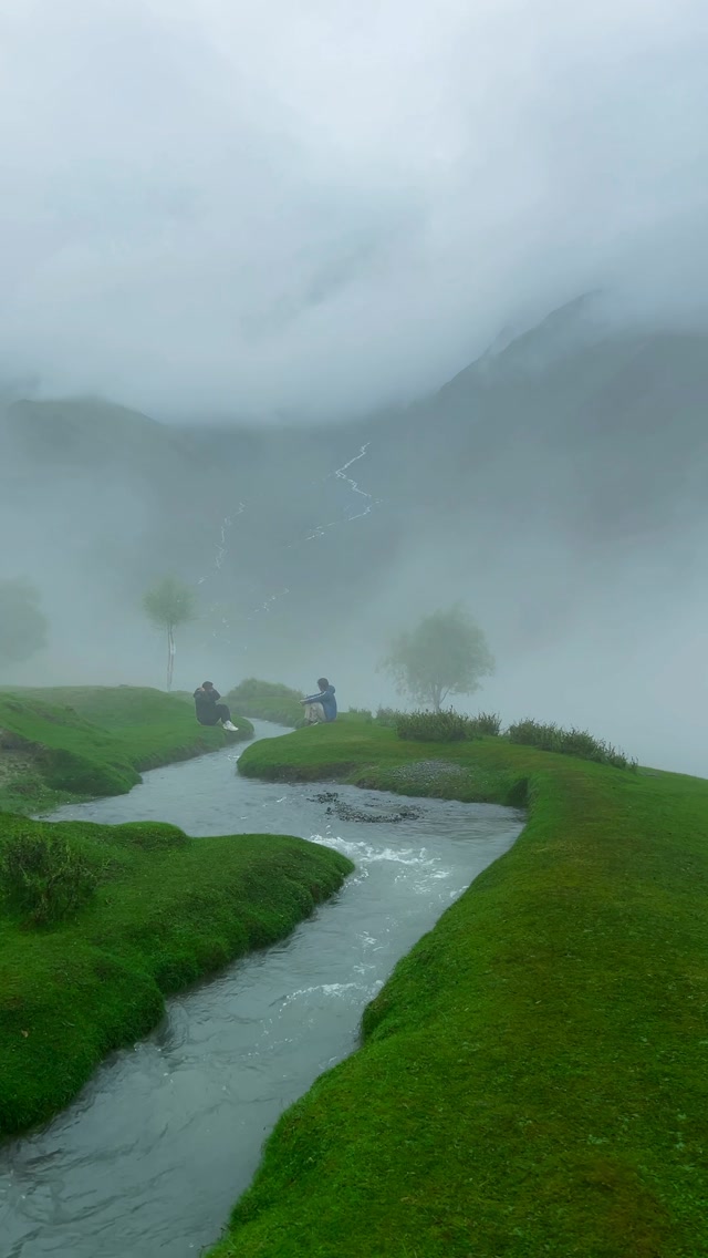 Pakistan's Most Serene Destinations For A Digital Detox