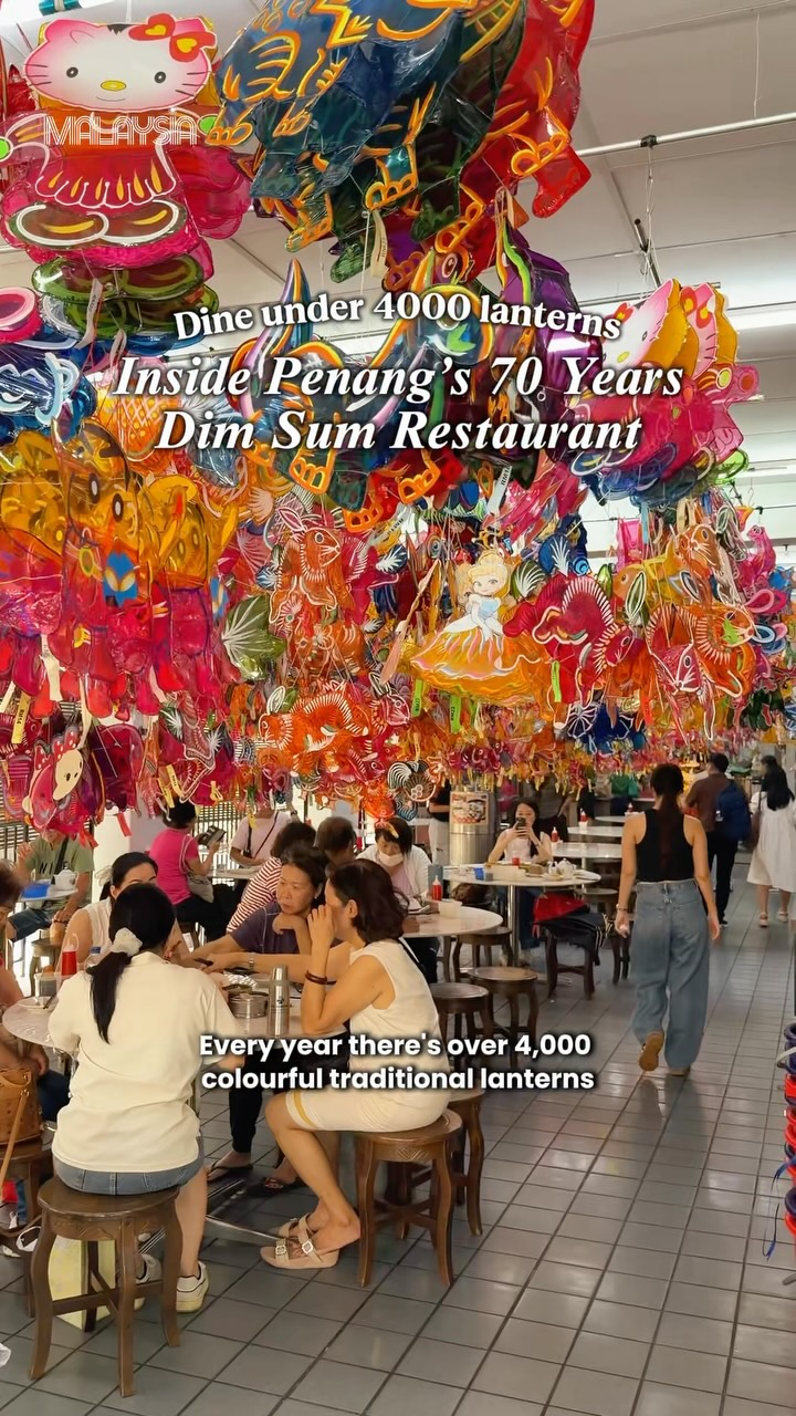 Lantern-Lit Dim Sum Dining for Mid-Autumn Festival