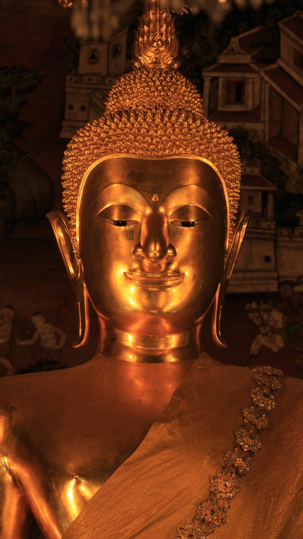 Bangkok Highlights: Temples, Markets, and Chinatown