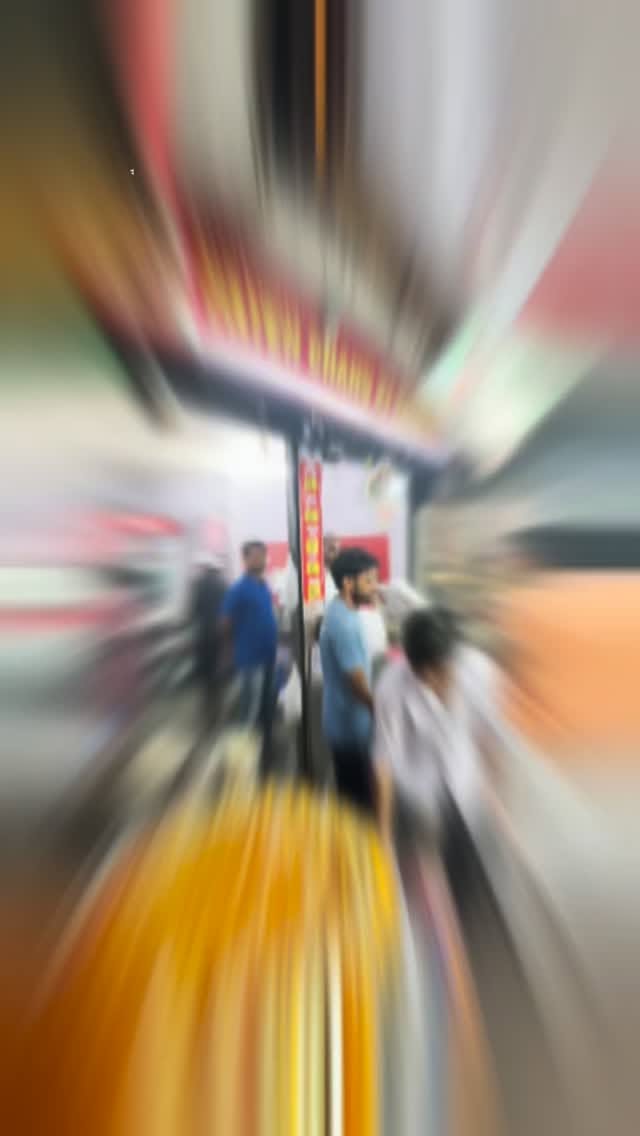 Delhi Street Food Stall Serves Popular Kachori