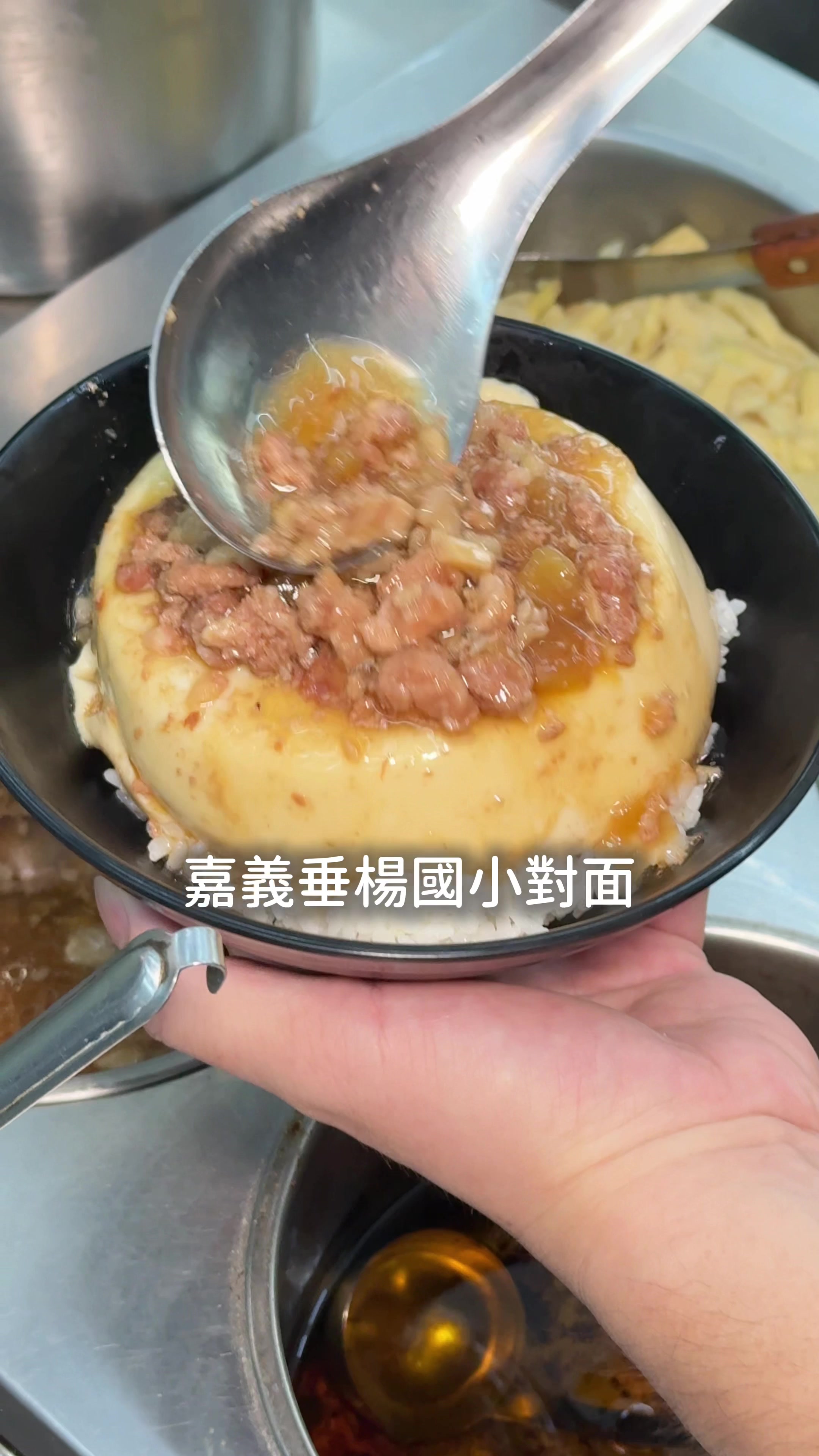 Taiwanese Restaurant Offers Braised Pork Rice And Noodles