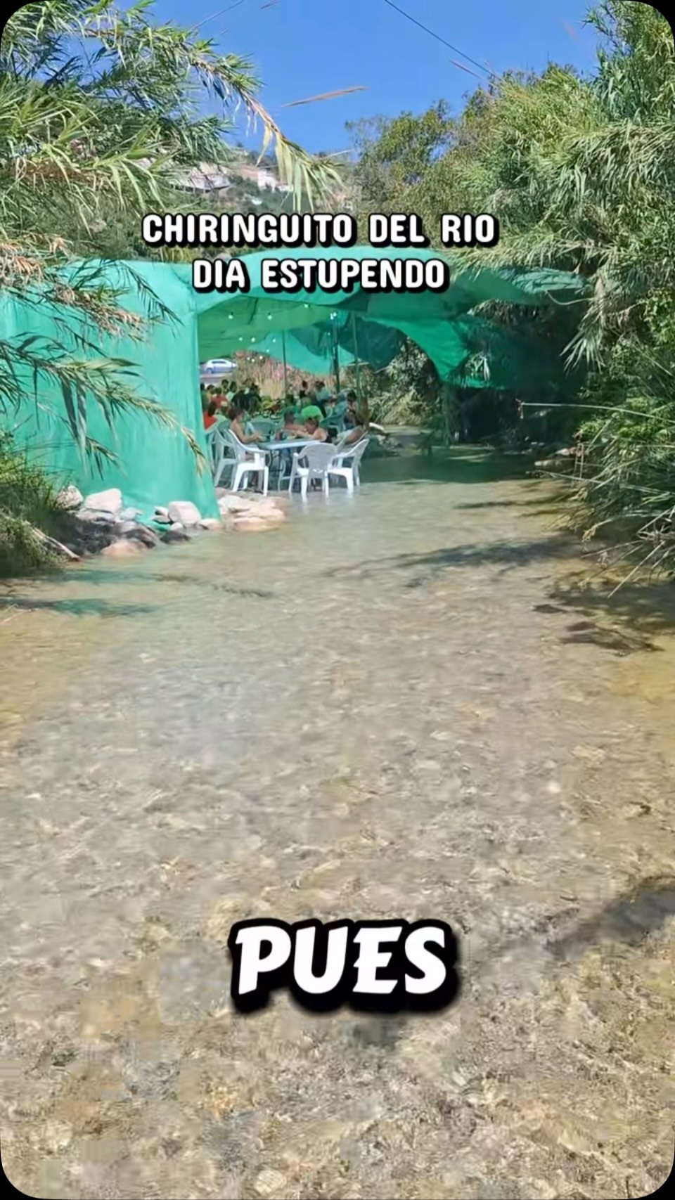 Beach Bar In A River Offers Unique Dining