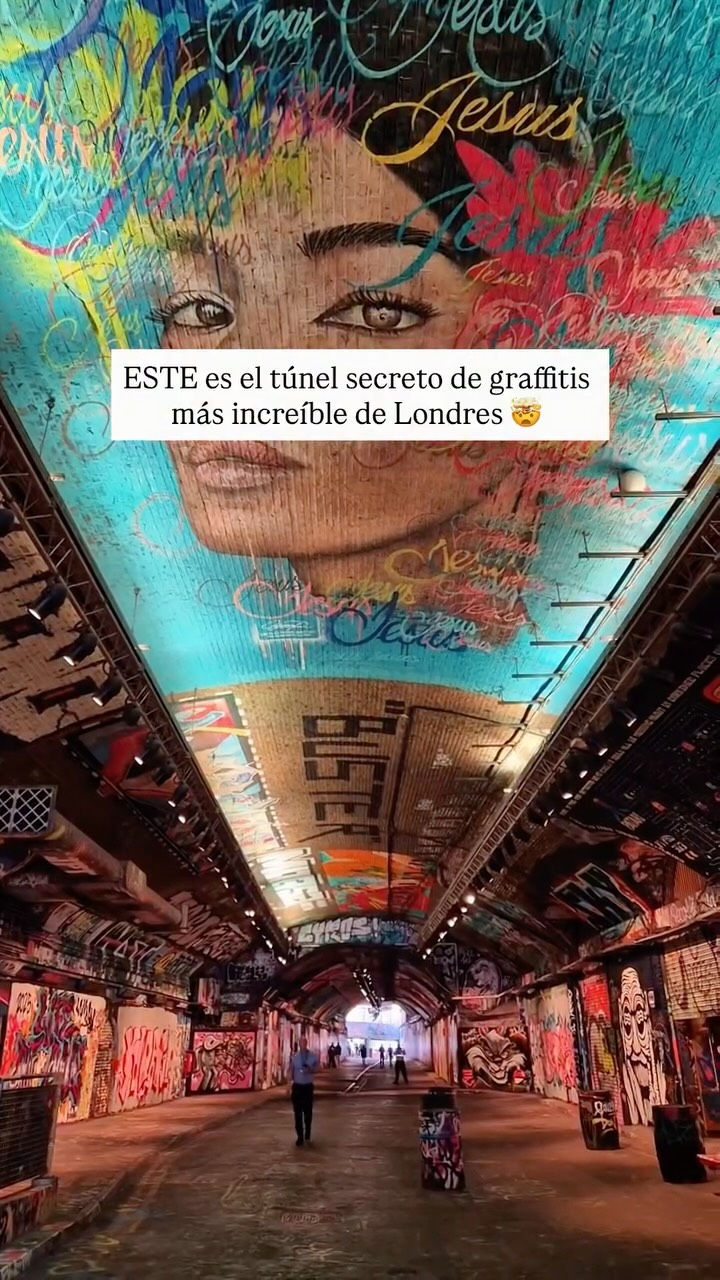 London's Longest Legal Graffiti Tunnel