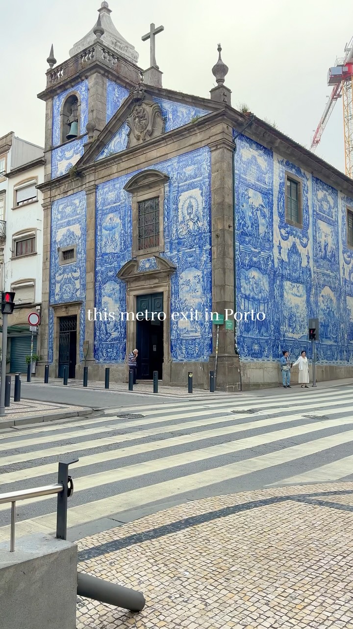 Porto's Chapel of Souls Revealed