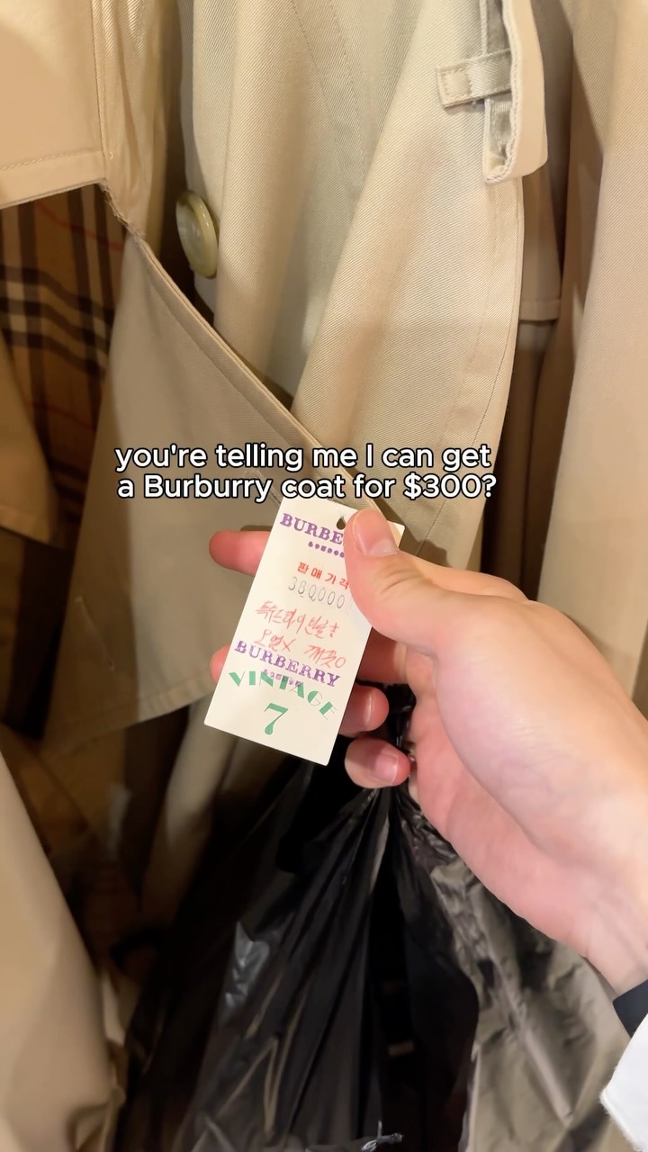 Seoul's Dongmyo Flea Market
