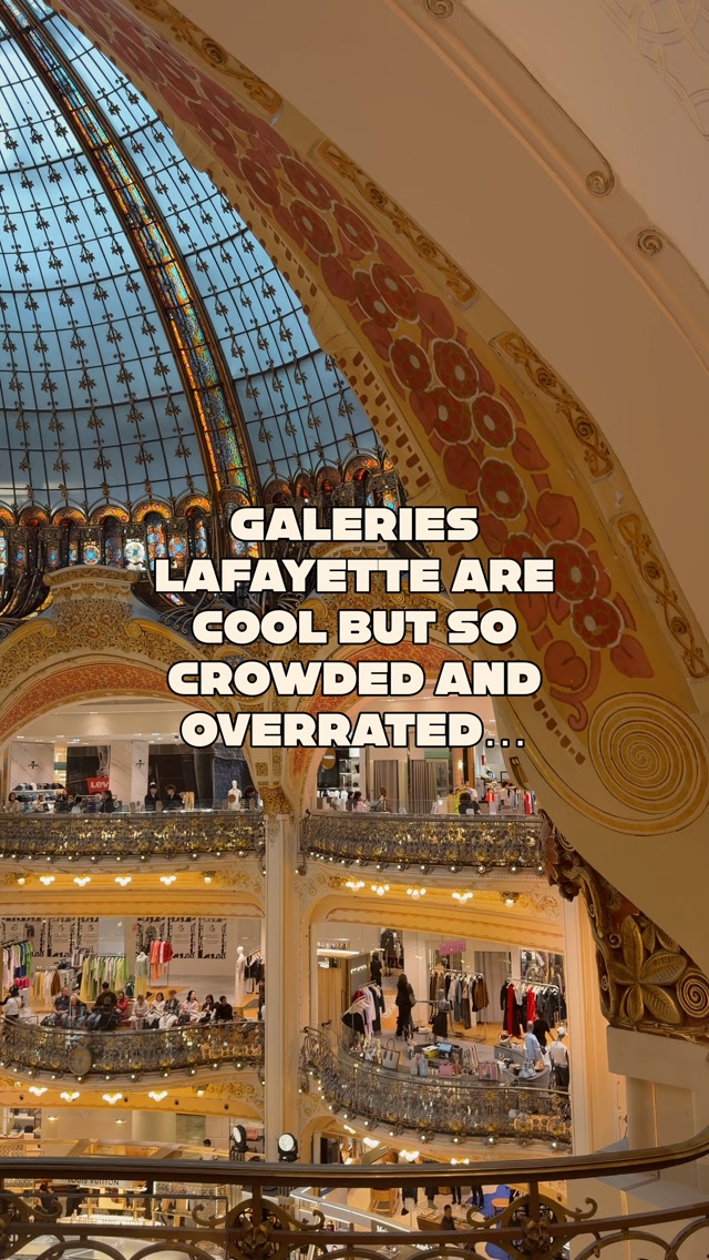 Paris Department Stores: Printemps Vs. Galeries Lafayette