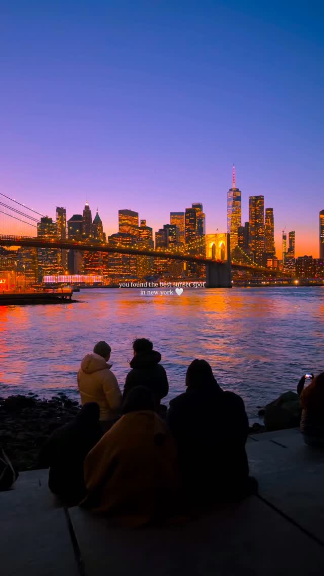 DUMBO Sunset Views Of Manhattan