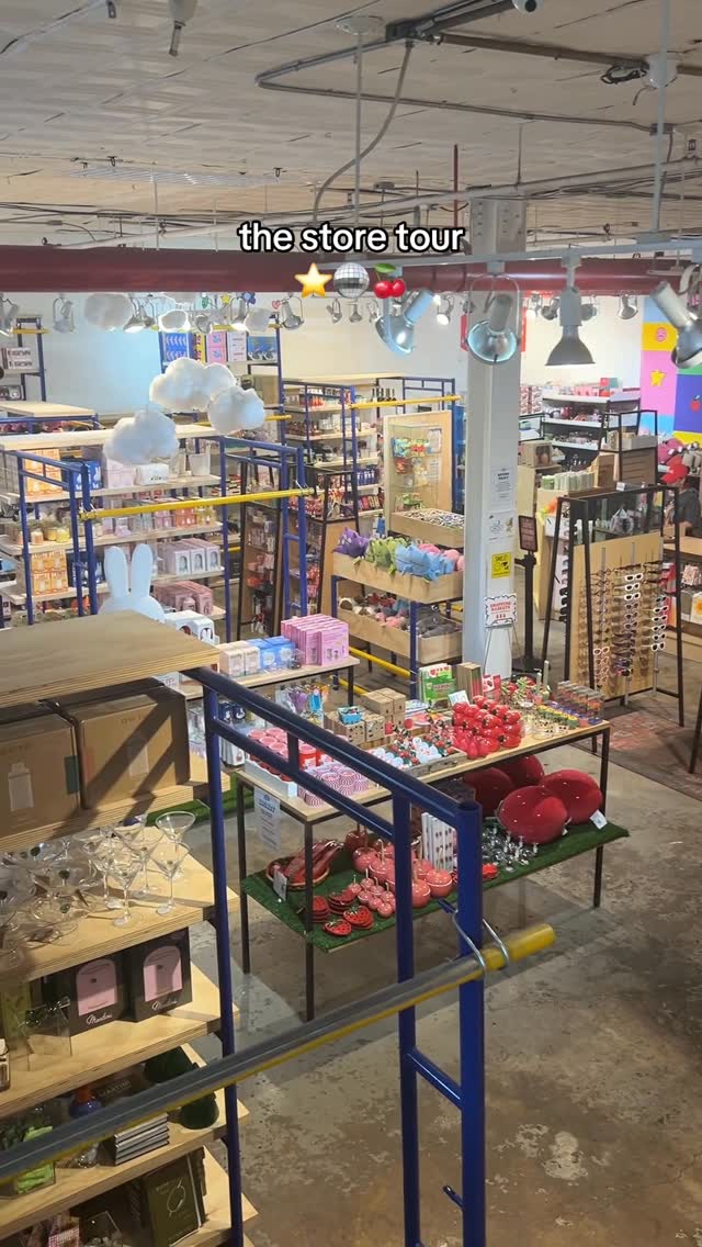 Friends NYC Shop Tour