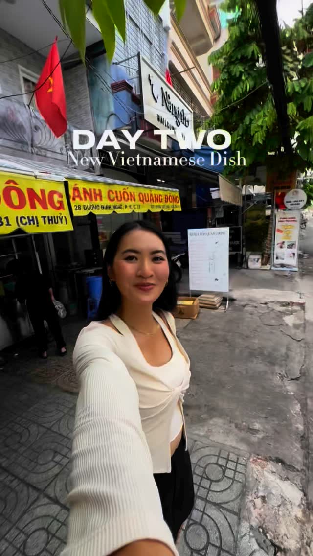 Hong Kong-Style Steamed Rolls in Ho Chi Minh City