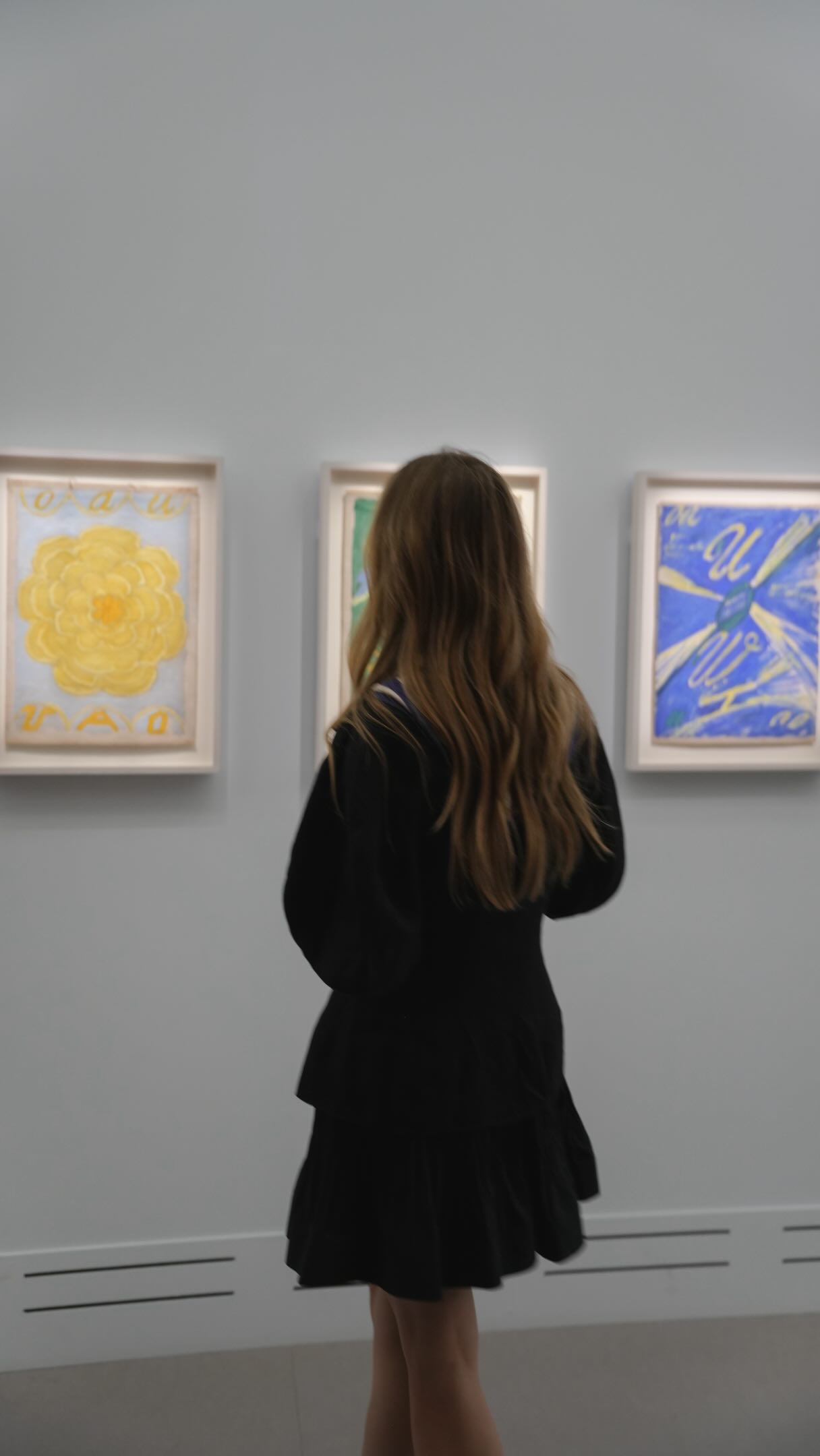Grand Palais Exhibit Inspires Reflective Spaces