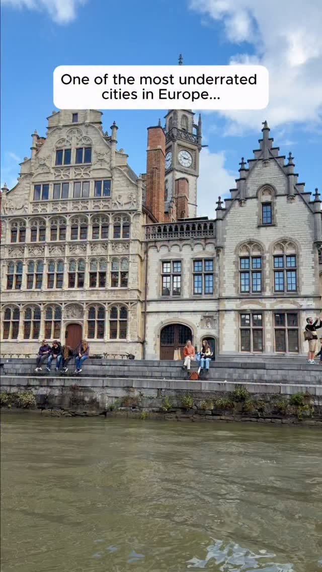Ghent's Top Attractions: Castles, Canals, and Cathedrals