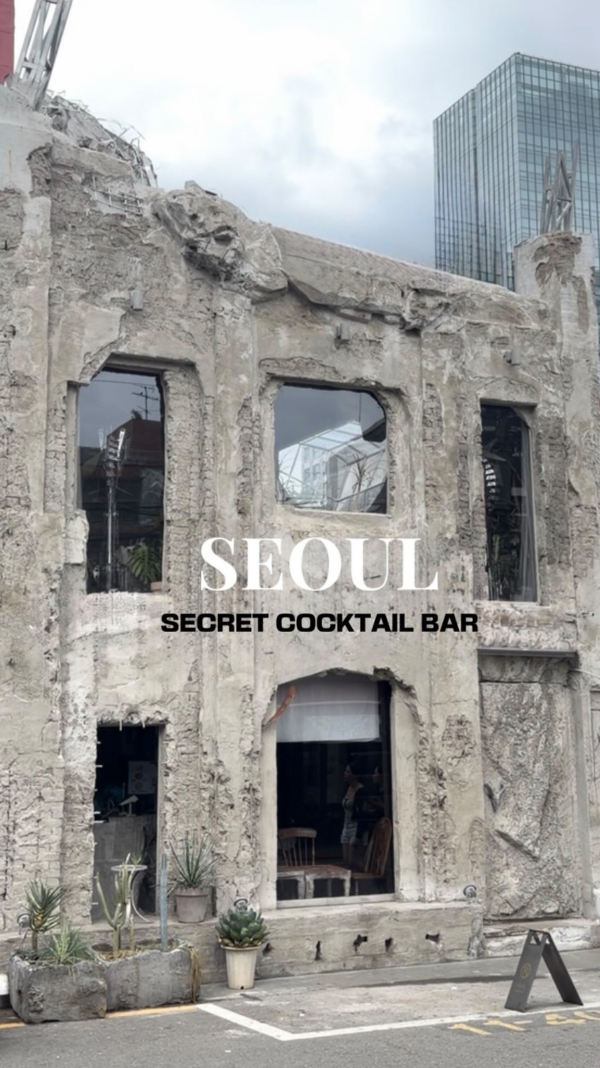 Industrial Bar Serving Craft Cocktails in Seoul