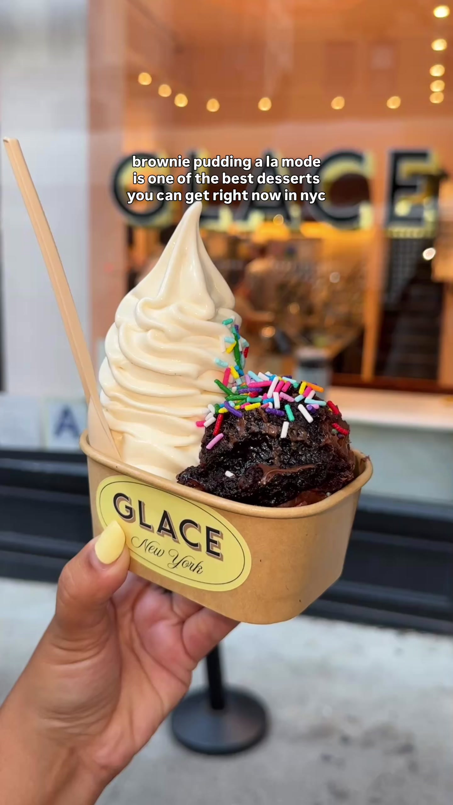 Glace NY Offers Dreamy Brownie Pudding A La Mode