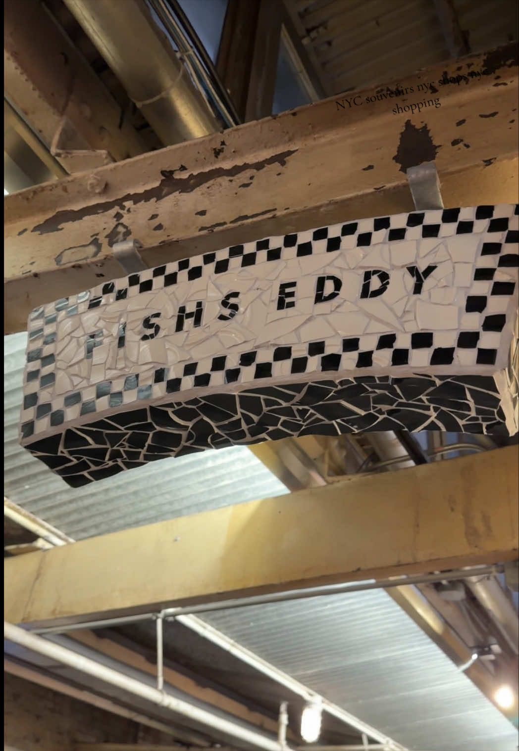 New York Souvenir Shops Feature Unique Gifts