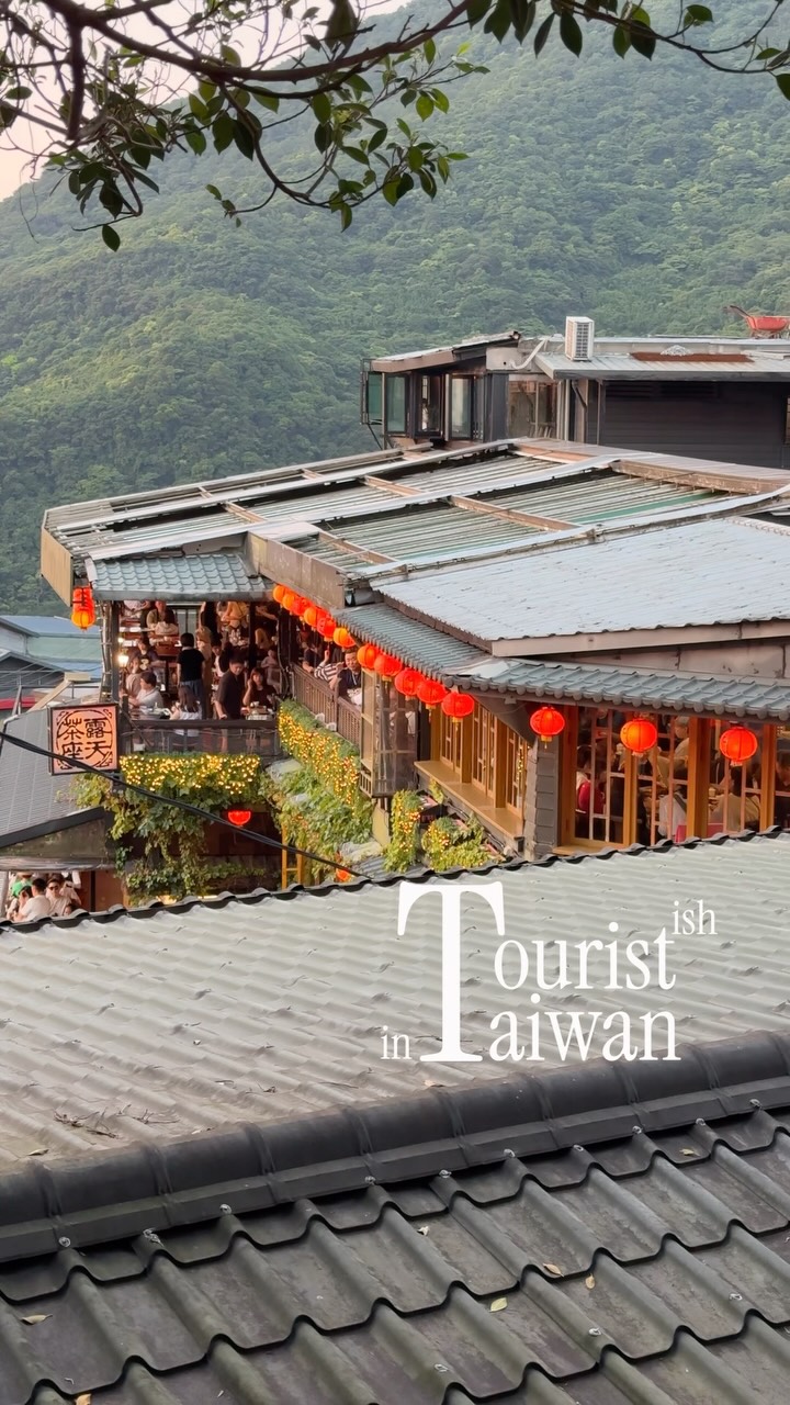 Explore Jiufen's Charm Through Food and Scenery