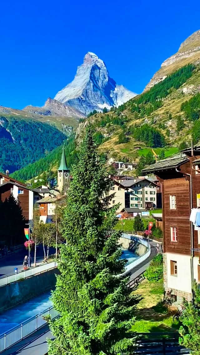 Swiss Alps Destinations And Scenic Railway