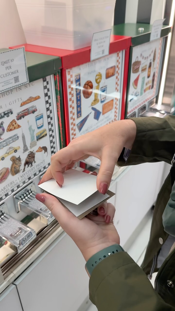 NYC Shops Feature Unique Souvenir Vending Machines