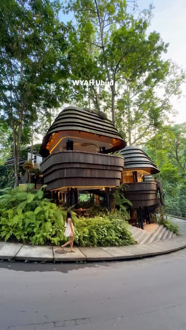 Bali Cafes With Unique Ambiance And Scenery