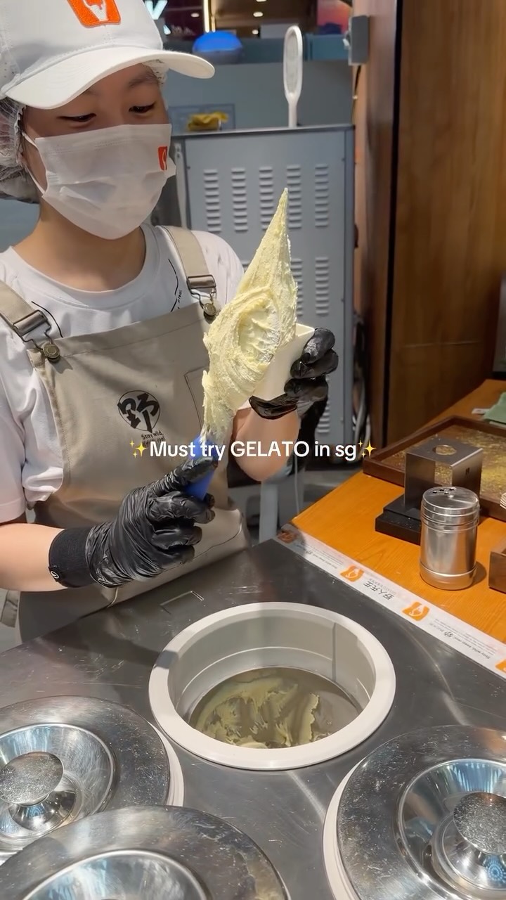 Yeah Gelato Offers Free Pistachio Gelato Tastings
