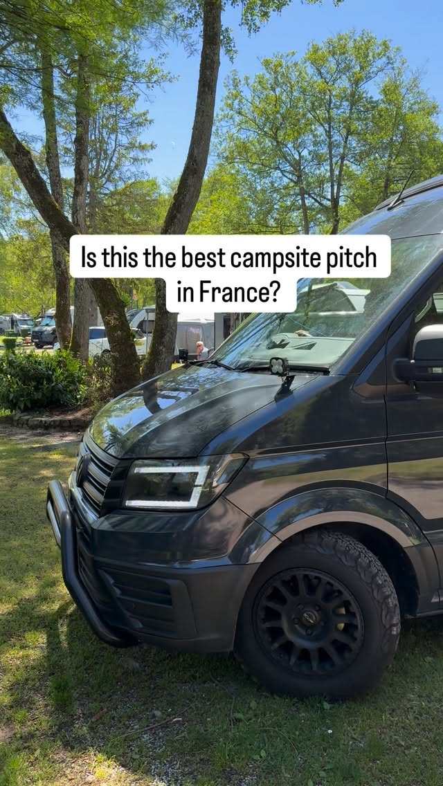 Camping Near Lake Annecy Offers Stunning Alpine Views
